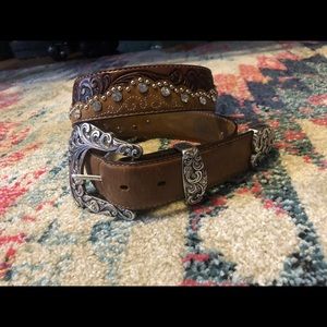 Women’s Tony Lama western belt
